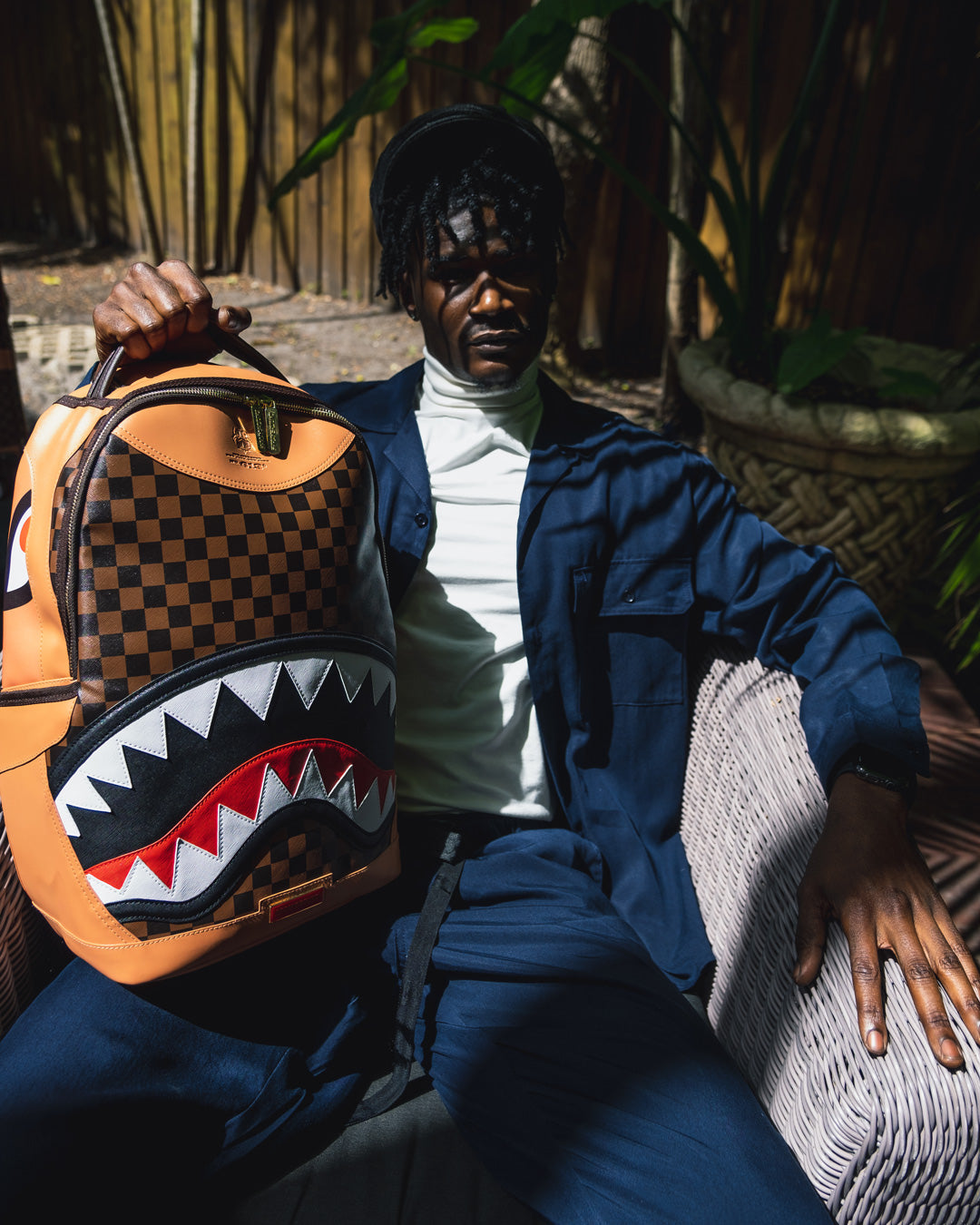 HENNY AIR TO THE THRONE BACKPACK (DLXV) - Image 4