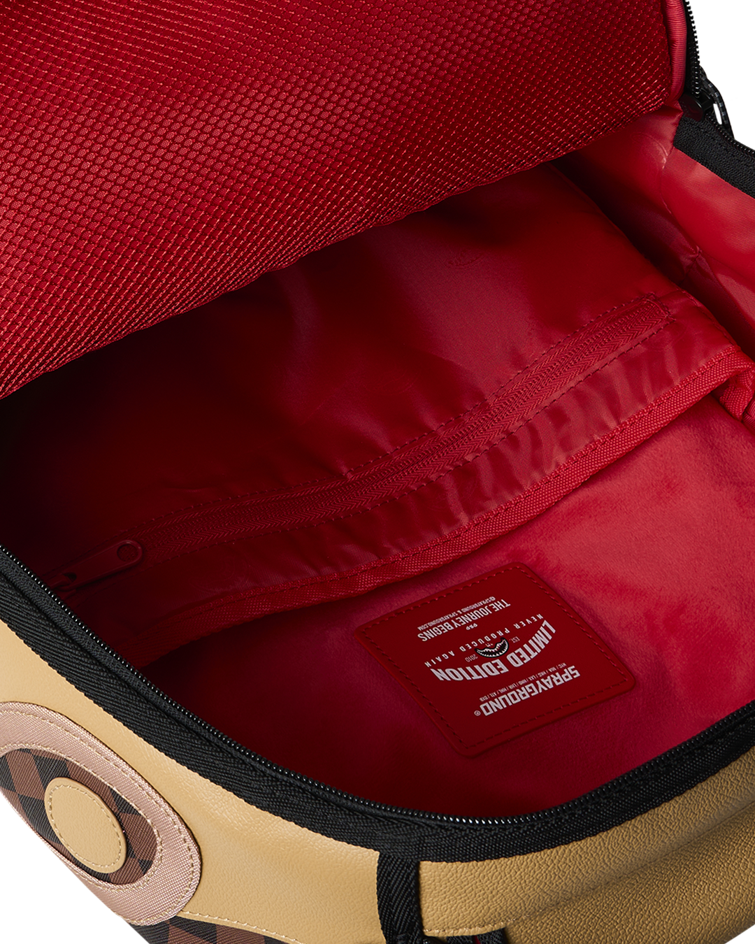 LUXE VAULT CITY HIKER BACKPACK - Image 13