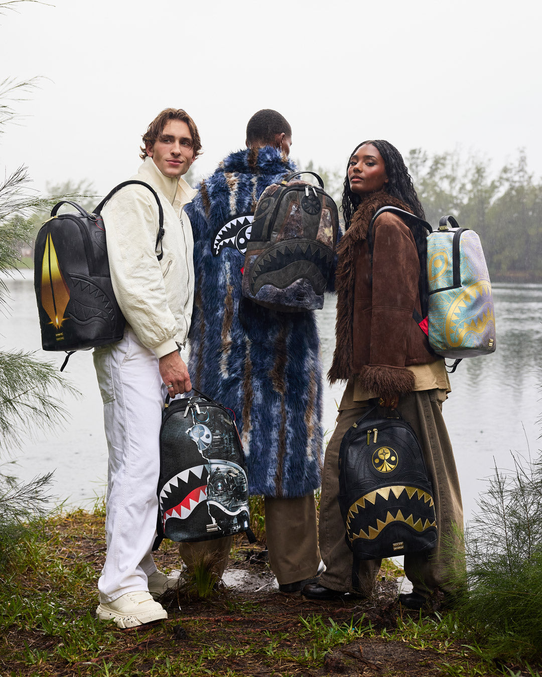 FOUNDATION DAYS FUR COAT SHARK BACKPACK - Image 4